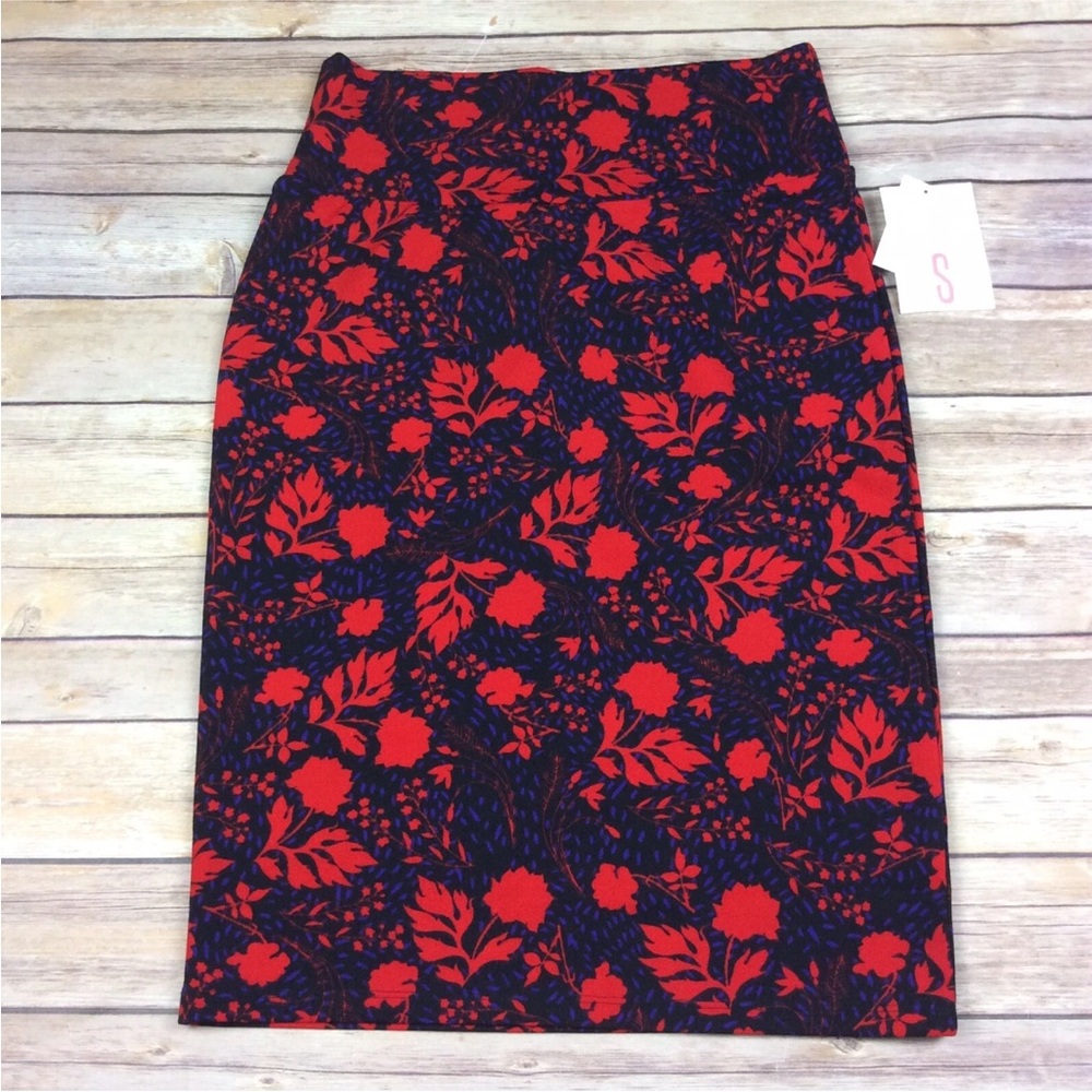 LuLaRoe womens size small Cassie skirt textured floral print black red blue